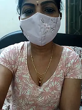 Rithya27 online show from December 2025 06:56:02 PM