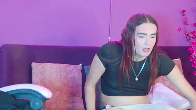 Snapshot of Maylu_Fox chatting on October 2025 12:26:01 PM Maylu Fox online show from October 2025 12:26:01 PM