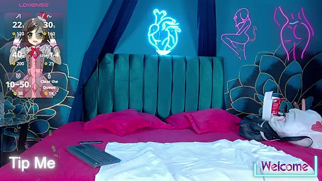 Snapshot of Maylu_Fox chatting on November 2025 12:19:02 PM Maylu Fox online show from November 2025 12:19:02 PM