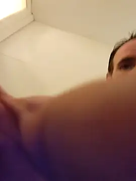 Mcnlrdam online show from October 2025 05:48:02 PM