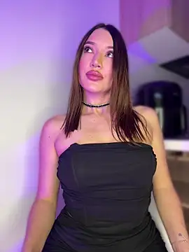 Bella-taylorr online show from April 2026 04:53:02 AM