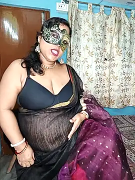 Snapshot of extreamhot1 chatting on November 2025 07:29:02 PM extreamhot1 online show from November 2025 07:29:02 PM