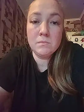 Snapshot of Kiss_Eva chatting on May 2026 04:38:01 PM Kiss Eva online show from May 2026 04:38:01 PM