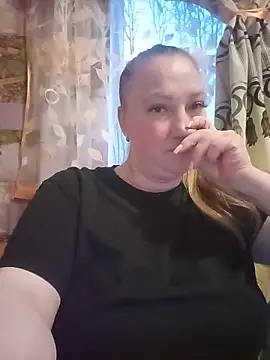 Kiss Eva online show from May 2026 05:28:02 PM
