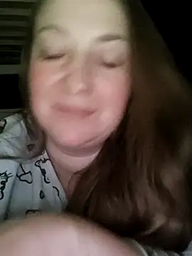 Kiss Eva online show from February 2026 09:23:01 PM