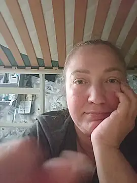 Snapshot of Kiss_Eva chatting on May 2026 04:35:02 PM Kiss Eva online show from May 2026 04:35:02 PM