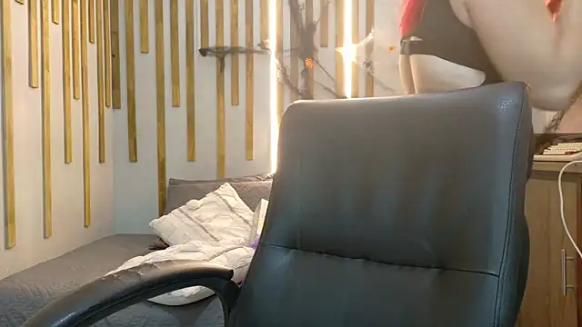 Angel saez online show from October 2025 10:34:02 AM