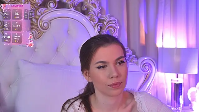 AshleyEvance online show from October 2025 04:03:02 AM