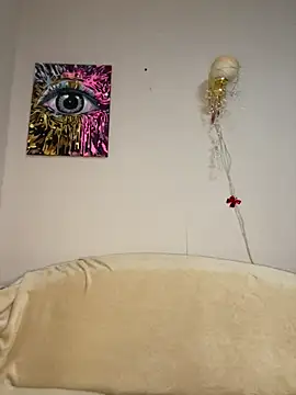 April Purr online show from March 2026 07:26:01 AM