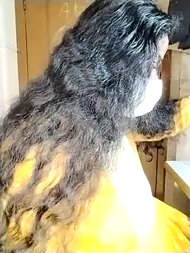 Snapshot of Megha_21 chatting on November 2025 10:21:02 PM Megha 21 online show from November 2025 10:21:02 PM