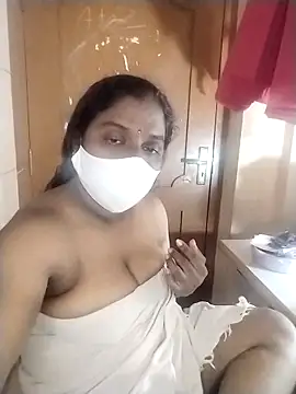 Snapshot of Megha_21 chatting on November 2025 05:28:01 PM Megha 21 online show from November 2025 05:28:01 PM