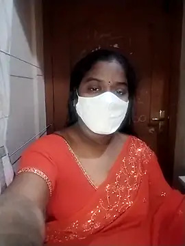 Snapshot of Megha_21 chatting on November 2025 05:50:01 PM Megha 21 online show from November 2025 05:50:01 PM