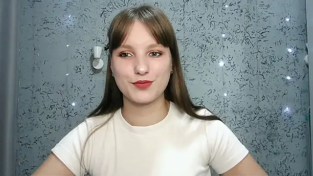 Leonaalove online show from October 2025 08:46:02 AM