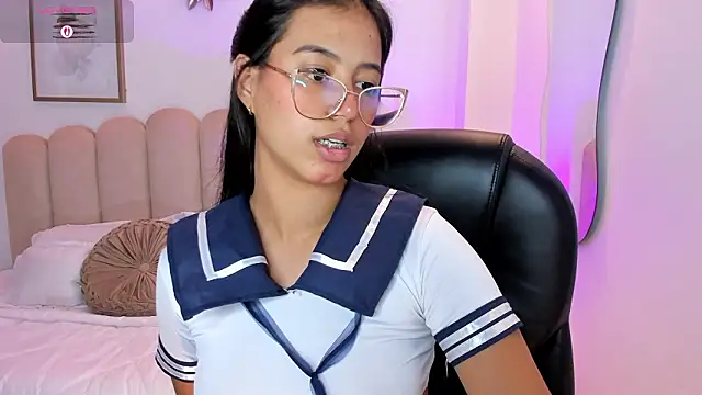 raven stonee online show from March 2026 11:43:01 PM