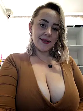 CurvyLust x online show from October 2025 02:29:02 PM