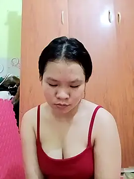 emyeuhss online show from September 2025 05:18:01 AM