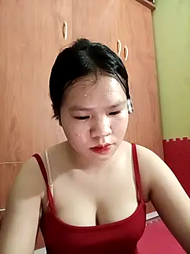 emyeuhss online show from September 2025 04:03:02 PM