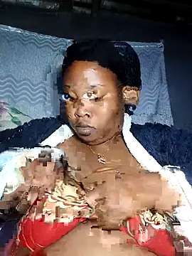 OCEANSQUITERXXX online show from October 2025 05:39:02 AM