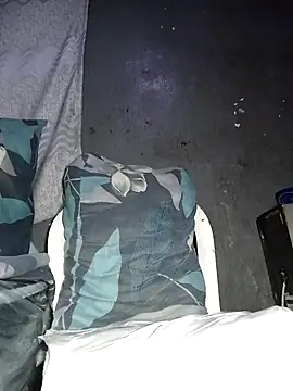 OCEANSQUITERXXX online show from November 2025 06:01:01 PM