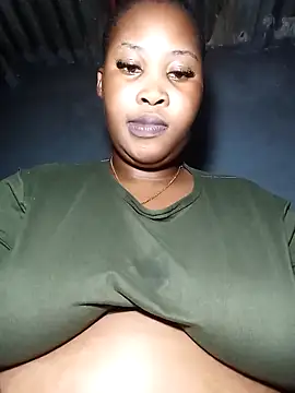 OCEANSQUITERXXX online show from November 2025 06:08:02 AM