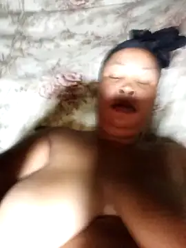 OCEANSQUITERXXX online show from February 2026 01:58:02 AM