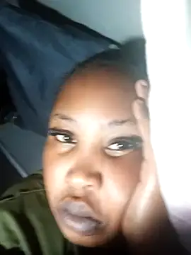 OCEANSQUITERXXX online show from October 2025 05:09:02 PM