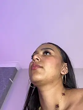 Snapshot of MiilaBlake chatting on December 2025 07:37:01 PM MiilaBlake online show from December 2025 07:37:01 PM