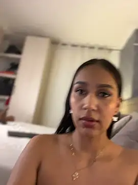 MiilaBlake online show from April 2026 08:15:02 PM