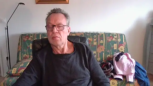 cqhd76 online show from December 2025 09:30:02 AM