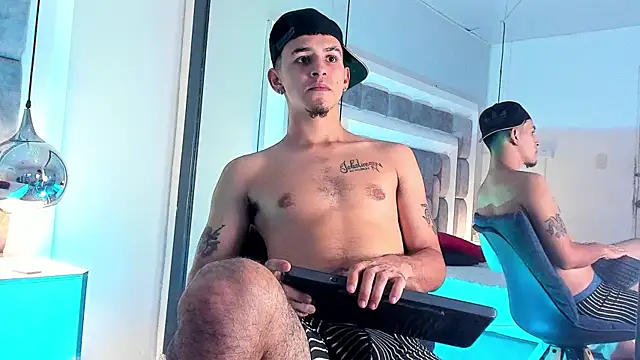 MikeMyllers online show from September 2025 03:43:01 AM