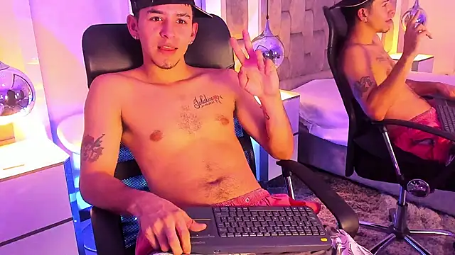 MikeMyllers online show from October 2025 03:54:02 AM