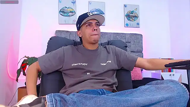 david santos16 online show from October 2025 12:09:02 AM