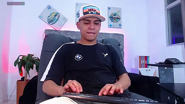 david santos16 online show from November 2025 01:10:02 AM