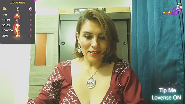 Snapshot of Marysexy73 chatting on September 2025 10:18:02 AM Marysexy73 online show from September 2025 10:18:02 AM