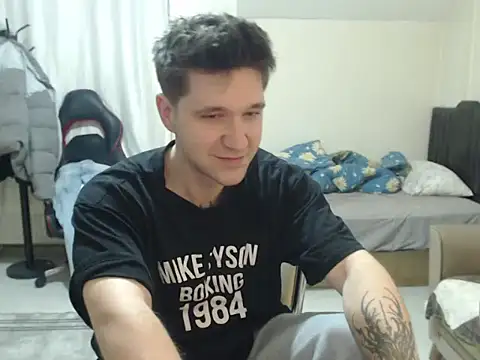 2handsomemann online show from February 2026 10:09:02 PM