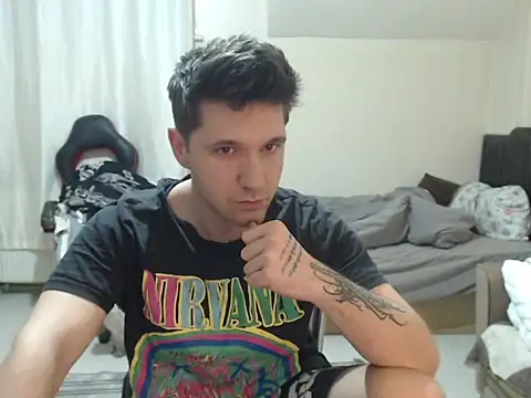 2handsomemann online show from April 2026 07:15:02 PM