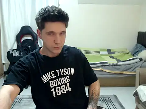 2handsomemann online show from February 2026 06:03:01 PM