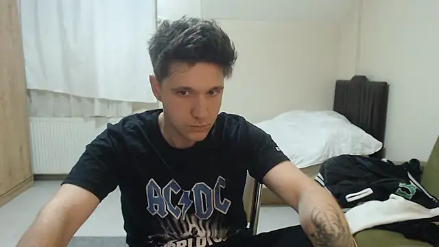 2handsomemann online show from May 2026 07:45:02 PM