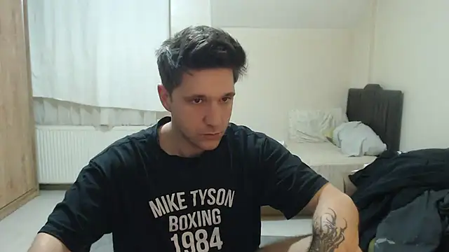 2handsomemann online show from June 2026 06:18:02 PM