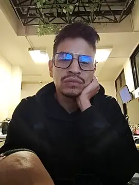 Juann-cock online show from May 2026 05:15:01 AM