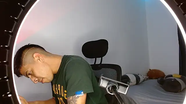 Juann-cock online show from February 2026 04:01:01 AM