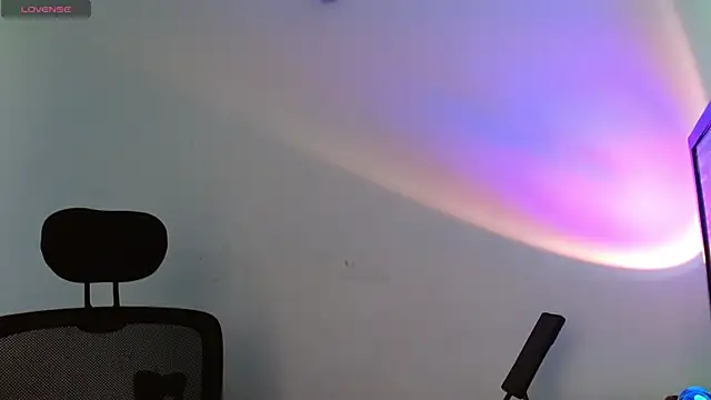 Juann-cock online show from April 2026 06:47:01 PM