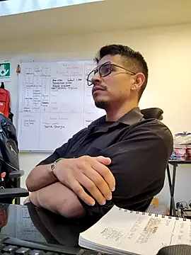 Juann-cock online show from November 2025 07:47:01 PM