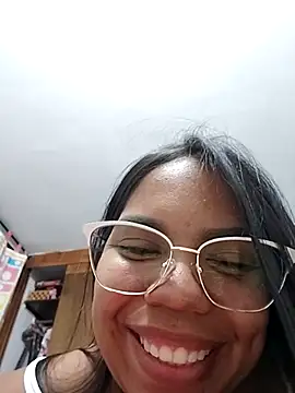 CloeeHills  online show from October 2025 04:28:02 AM