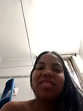 CloeeHills  online show from September 2025 08:25:01 PM