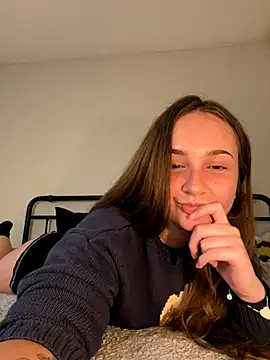 Snapshot of MadilynX777 chatting on October 2025 01:51:02 AM MadilynX777 online show from October 2025 01:51:02 AM