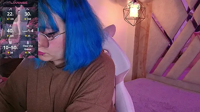 Lilith curvy online show from September 2025 07:31:01 PM