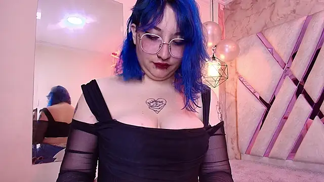 Lilith curvy online show from October 2025 08:06:02 PM
