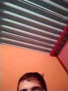 KingMaxiZ online show from November 2025 06:06:02 AM
