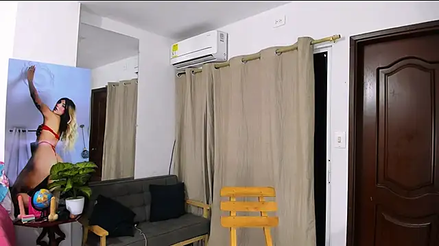 zou quira online show from February 2026 01:49:02 AM